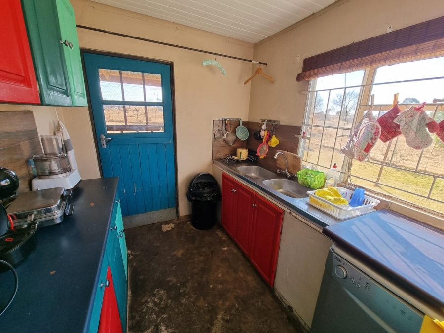 5 Bedroom Property for Sale in Kromkloof North Sh Free State